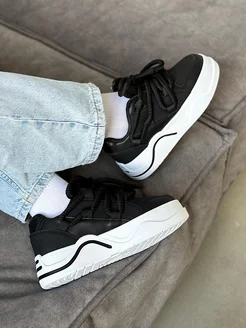 Высокие кроссовки на платформе