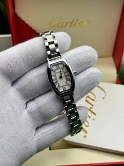 Часы наручные Cartier кварцевые