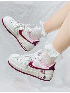 Кроссовки женские Air Force 1 Low 'Valentine's Day